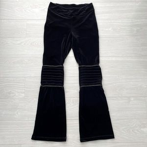 Sapopa of Italy Black Stretch Velvet Flared Leggings